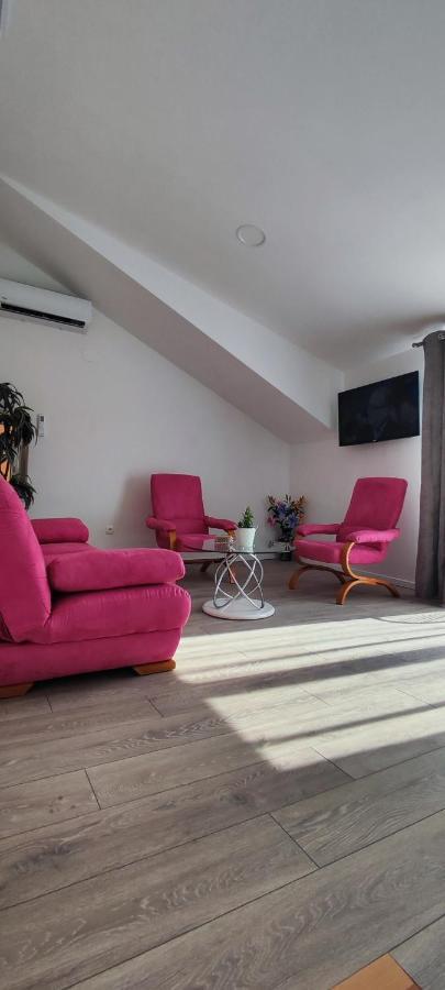Apartman Leona Kastela Dış mekan fotoğraf